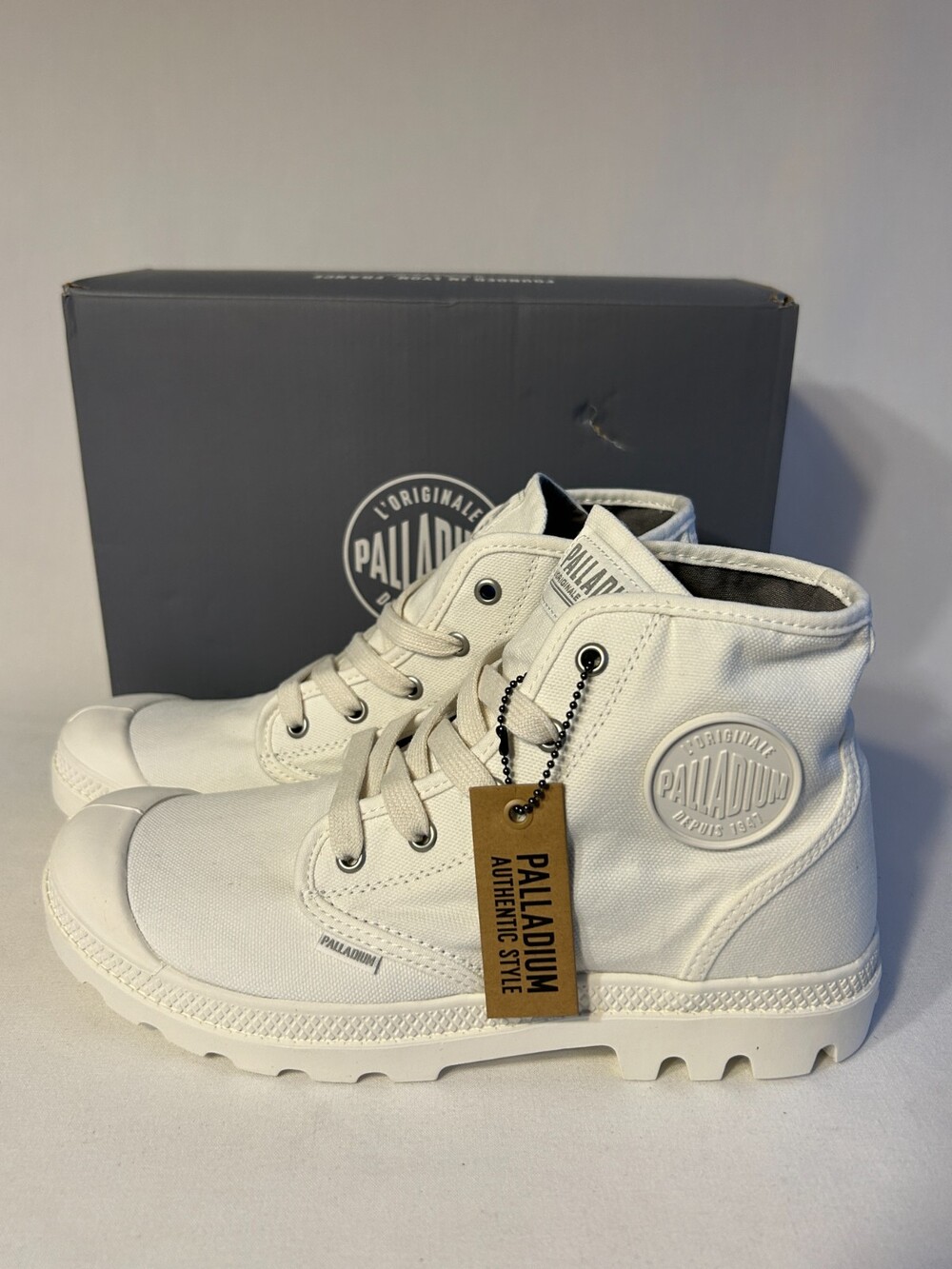Palladium Pampa HI Shoes Womens Size 10 White Canvas Lace Up Boots New